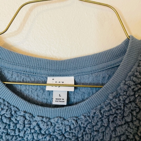 Slate Blue Sherpa Pullover - Picture 3 of 7